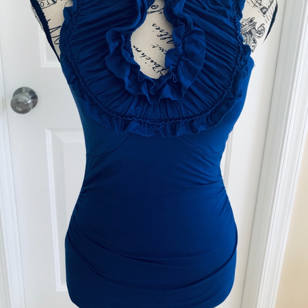 ✨Arden B✨Sleeveless Ruffled Top✨ - Picture 2 of 7